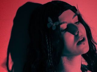 beautiful cam girl CorlissFunston