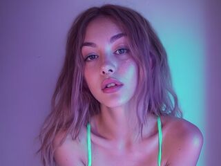 camgirl playing with sextoy DominicaAtom