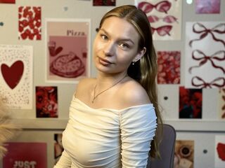 cam slut chat DonetteSimple