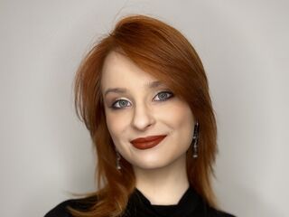 sexy live cam girl DorindaFerroni