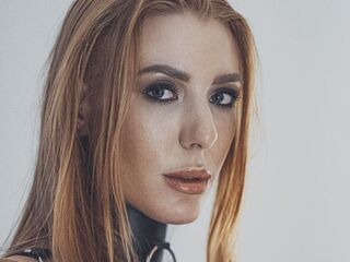 topless cam girl ElinaSoul