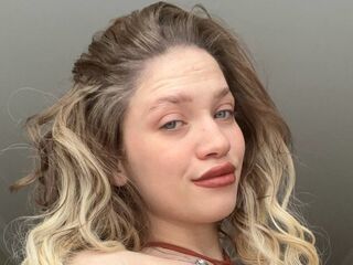 chat with cam ElisonWoy