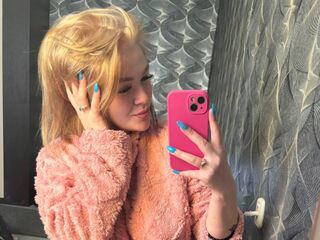 nude webcamgirl ElizabethCamaro