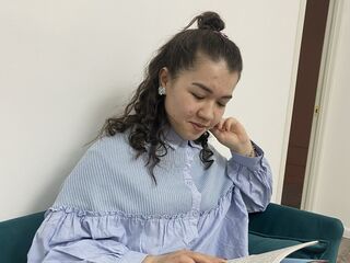 cam girl pic EllyJames