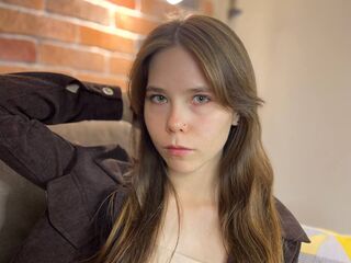chat room live web cam EmiliDen