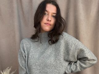 naked cam girl masturbating with dildo EustoliaBluemel