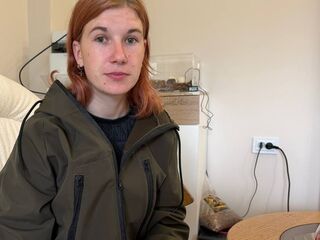 camgirl masturbating with sex toy EvaWright