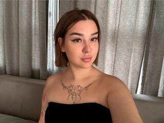 erotic webcam picture FrankieGarner