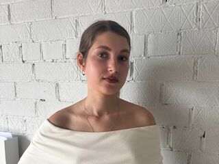 live sex picture GeralynMcgloster