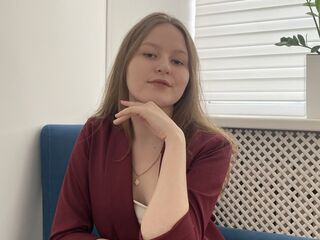 camgirl video chat room GermaineMoland