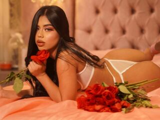 camslut fingering pussy HannaValeria