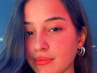 naked cam girl gallery HannyMia