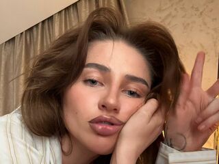 adult chat room HippieChristie