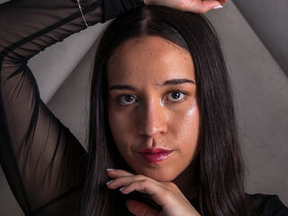 chatrubate cam girl IrysMontiel