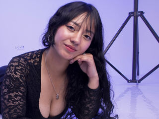 girl naked IsabellaBot
