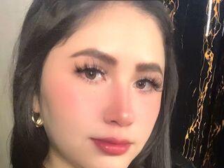 cam girl masturbating with vibrator IsabellaNoriega