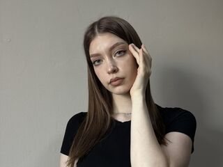 chatroom webcam photo JennetteLefter