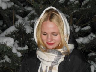 fingering camgirl video JonSwigert