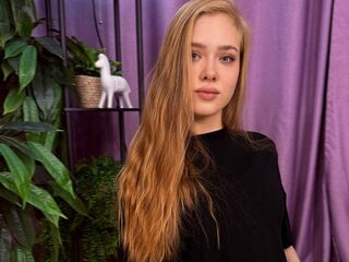 live sex video JuliMiu