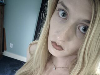 camgirl webcam picture JulietWilling