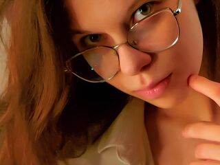 naughty cam girl masturbating JulinaGoroven