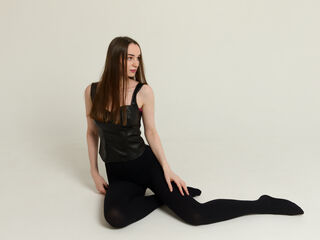 camgirl sexchat JuneSommers