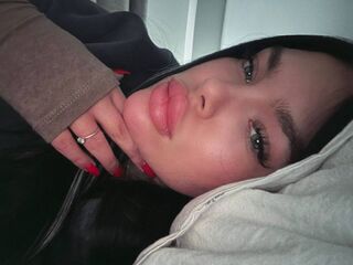 camslut fingering wet pussy KaterinaMonroe
