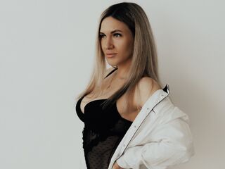 cam girl chatroom KendraNeil