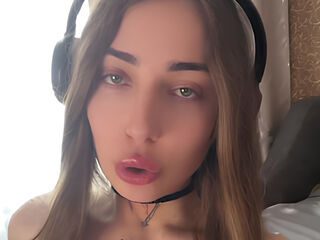 camslut topless KorniBlook
