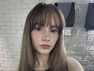 girl cam free KristinaSweetova
