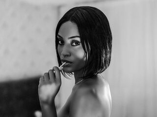 hot camhooker LarissaMartini