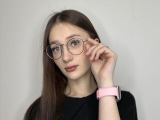 hot cam LatriciaSuet