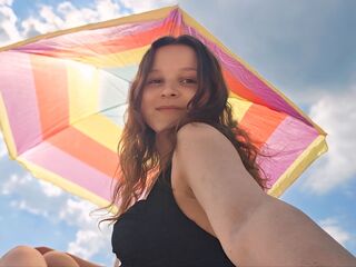 free jasmin livecam LauraJulian