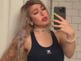 free cam sex LauraTate