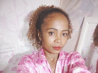 sexy camgirl chat LayahMorgane
