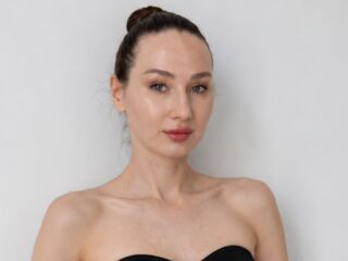 adult cam LeomaAlferez