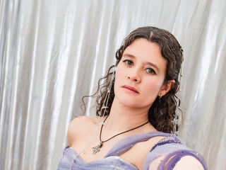 free live chat LiaRoms