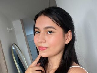 camgirl playing with sextoy LilaDreams