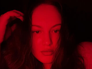 kinky webcam model LilithDelmare