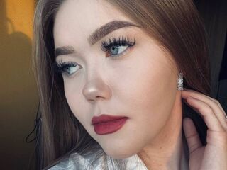 live cam girl LinaGlow