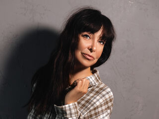 beautiful girl webcam LindaRome