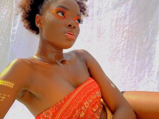 naked camgirl masturbating with dildo LioraVhoss