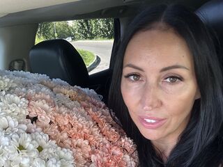 camgirl photo LipaWild