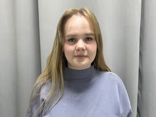 fingering webcamgirl LisaSchmidt