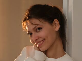 live cam girl gallery LivelyLaurie