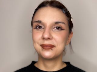 girl naked LoniFessel