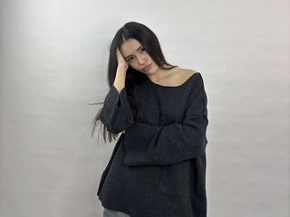 beautiful girl webcam LoveCusatis