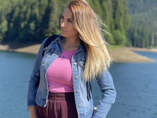 extreme webcam video LovelyMaia