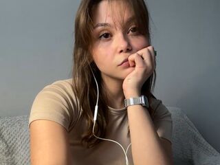 hot cam girl masturbating with vibrator LudivinaDerick