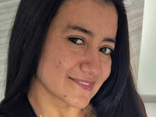 camgirl chatroom MariaSoler